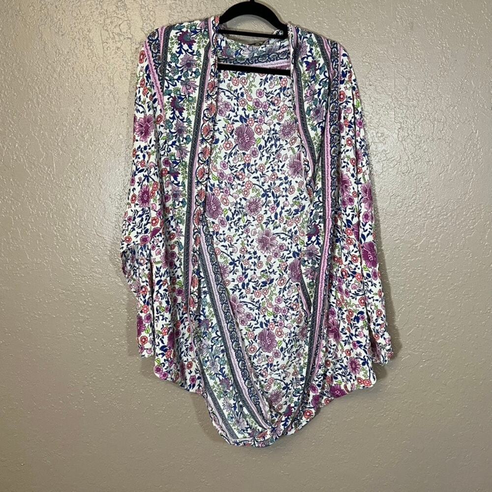 Gigio circle wrap kimono floral purple large